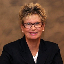 Tina Lamb, Faculty
